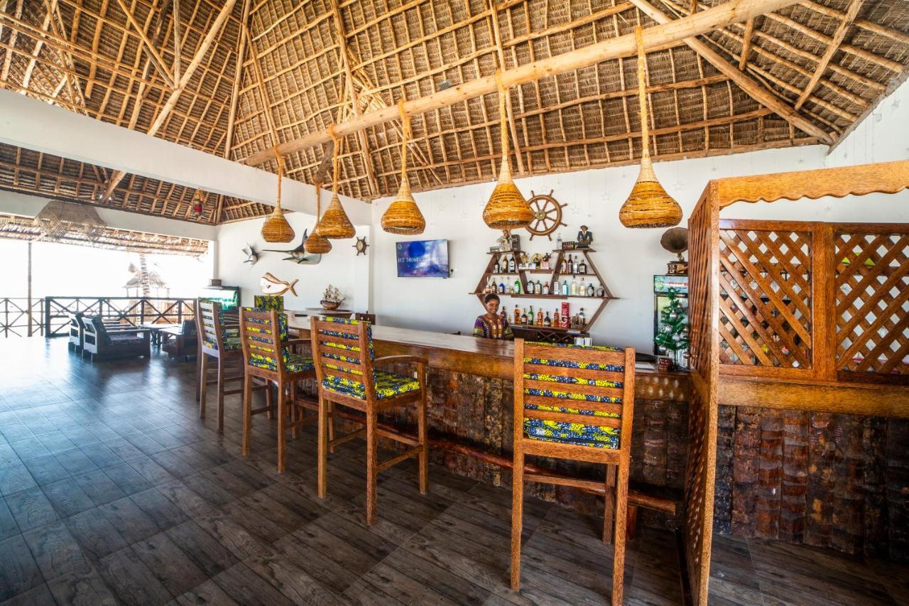 Mahi Mahi Beach Hotel Jambiani  Exterior photo